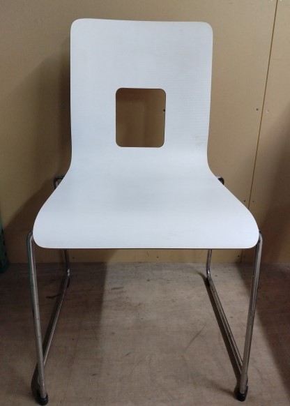 木製スタッキングチェア（I-6/8）