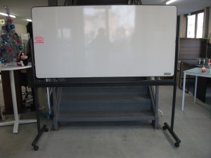 両面キャスター付きホワイトボード（WB-14）