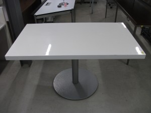 テーブル（TB-41）