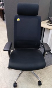 事務椅子（J-39）