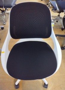 オフィスチェア（J-42）