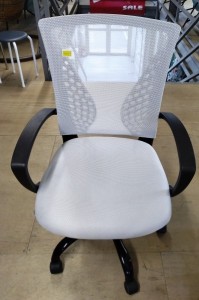事務椅子（J-45）