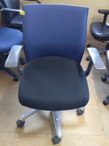 事務椅子（J-48）