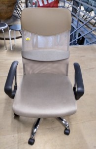 事務椅子（J-51）