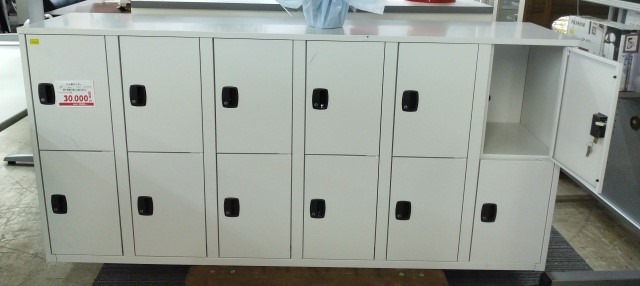 12人用ロッカー（LO-37）