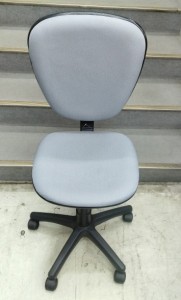 事務椅子（J-61）