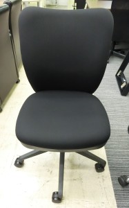事務椅子（J-73/7）