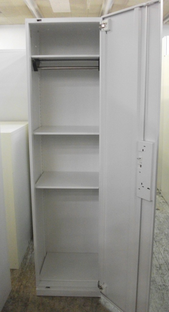 ワードローブ型パーソナルロッカー（LO-40）