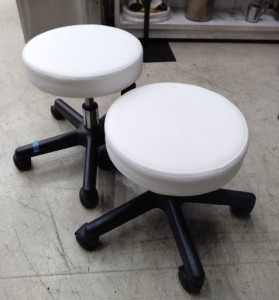 ロースツール（I-96）