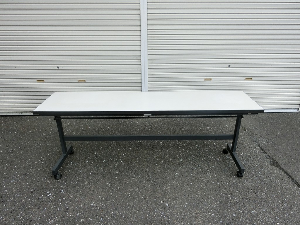 【KOKUYO】跳ね上げテーブル（TB-69）