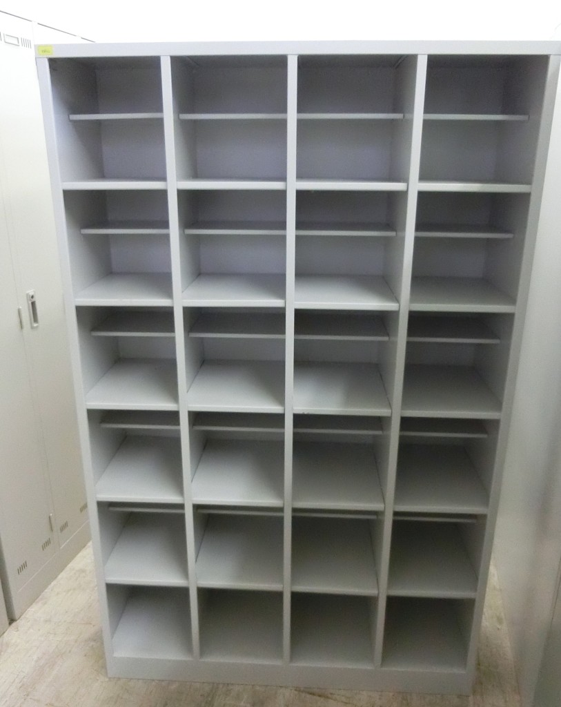 24人用シューズボックス（LO-50）