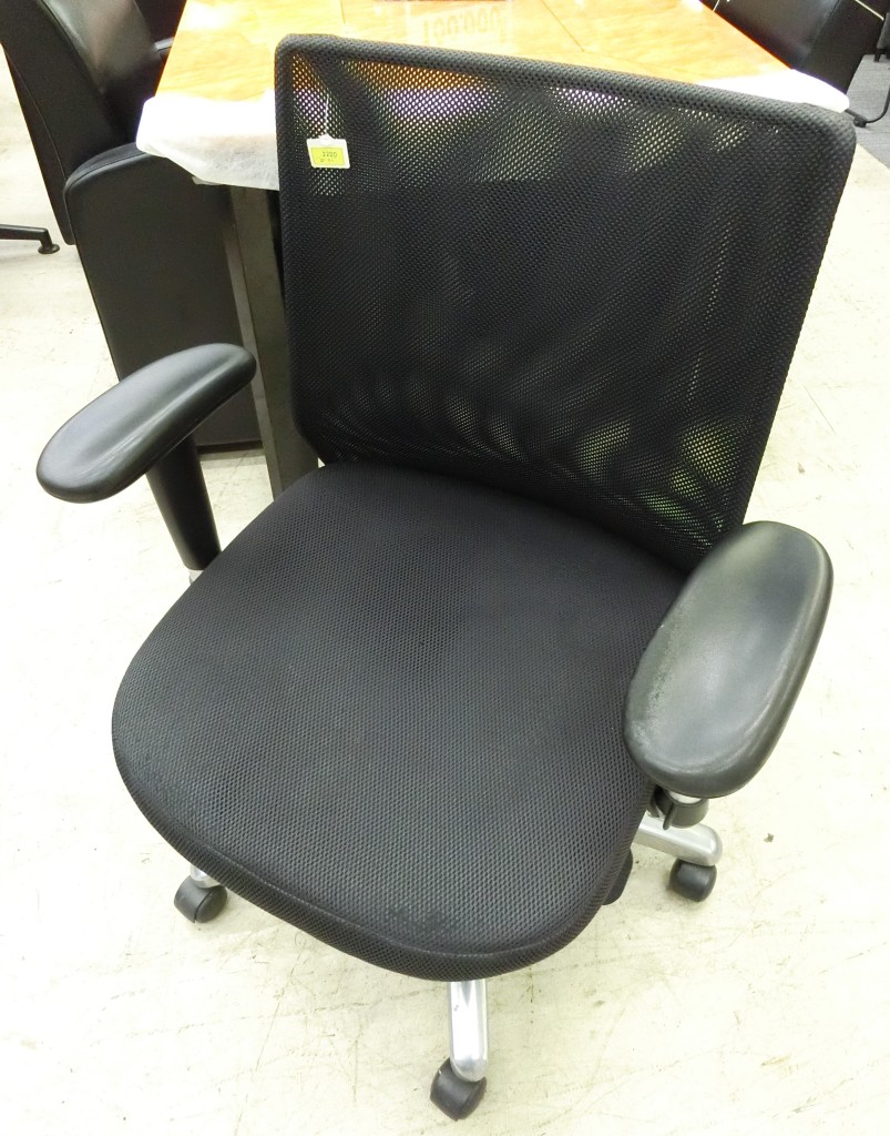 事務椅子（J-92）