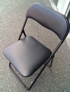 折りたたみ椅子（I-106/5）