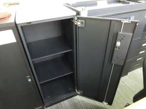 天板付ハーフ片開き書庫（SY-88）
