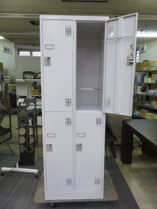 4人用ロッカー（LO-69）